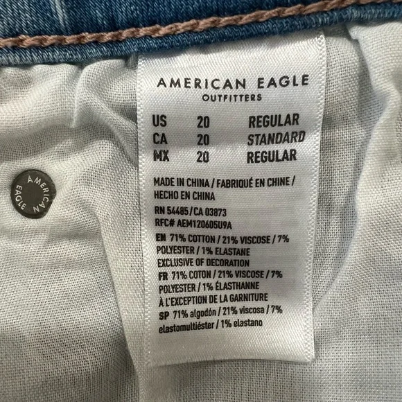 American Eagle Outfitters Light Blue Distressed Flare Jeans - Picture 5 of 5